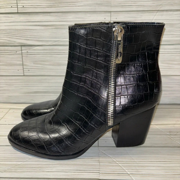 Nine West BLK Bootie “Croc” Embossed Leather Side Zip Block Heel - Picture 1 of 9
